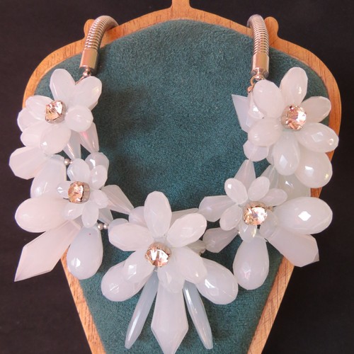 Light blue opaline - light,