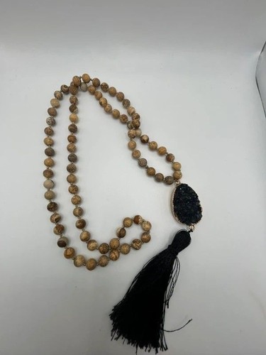 Fake agate stone - , necklace